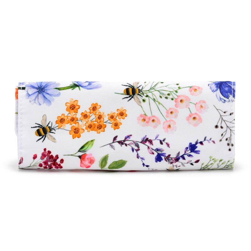 Nectar Meadows 8 Piece Recycled Stationery Set In Canvas Wrap